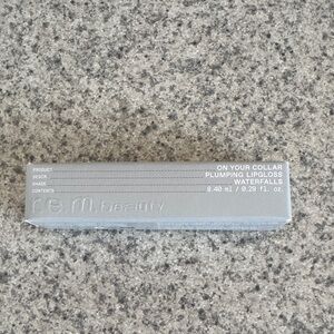 r.e.m. beauty Waterfalls Plumping Lip Gloss - Silver